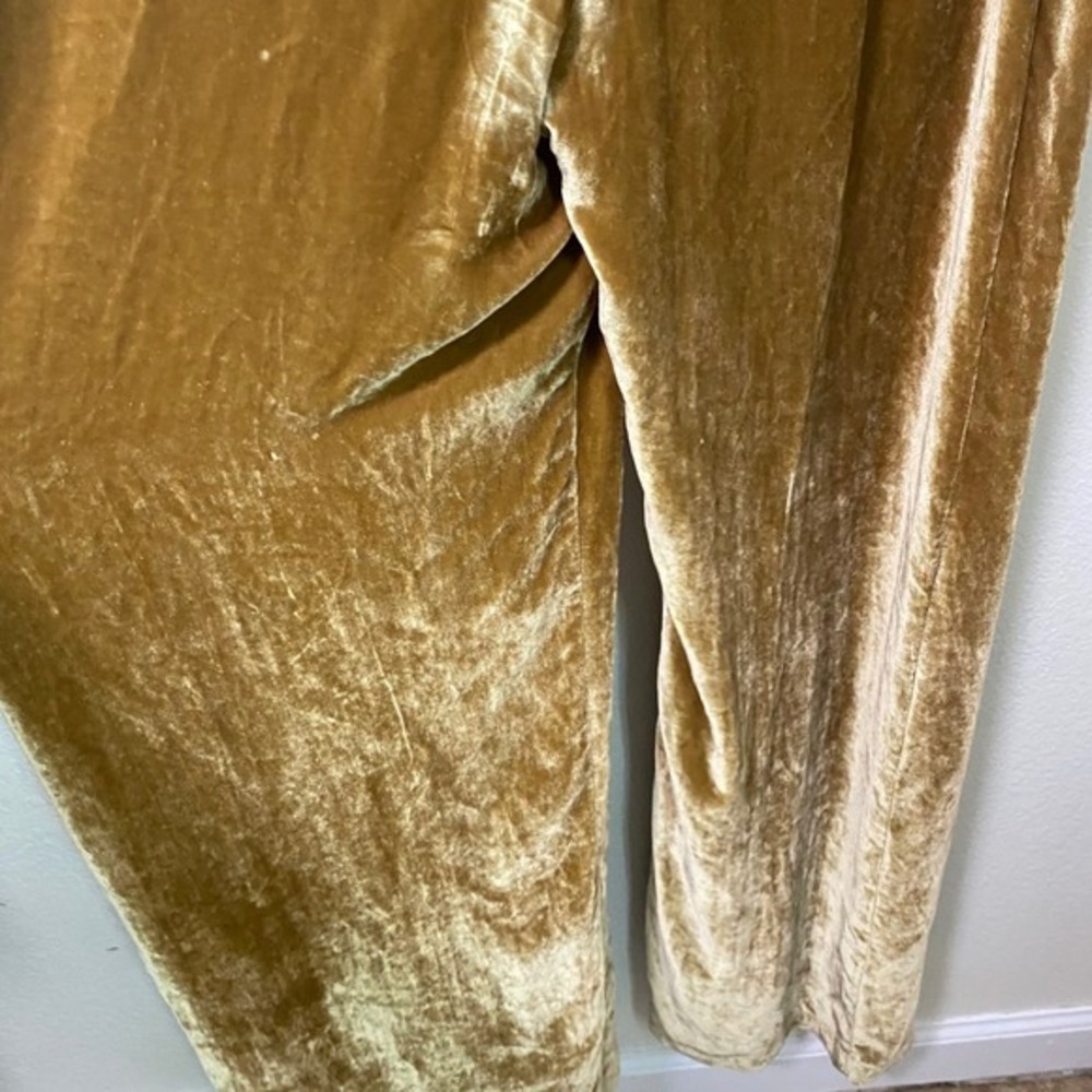 Reformation Gold Holland Velvet Deep V Neck Wide Leg Jumpsuit Sleeveless Size S - Picture 6 of 11